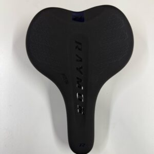 Raymon MGS Fahrradsattel Original Touren E-Bike Trekking Component Sattel ( Black/Blue-Metallic) versch. Größen